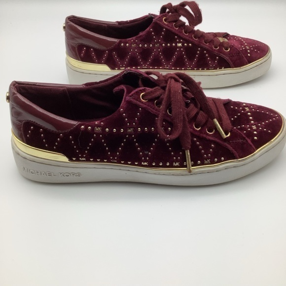 Michael Kors Womens Velvet Sneakers With Gold Trim Size 8